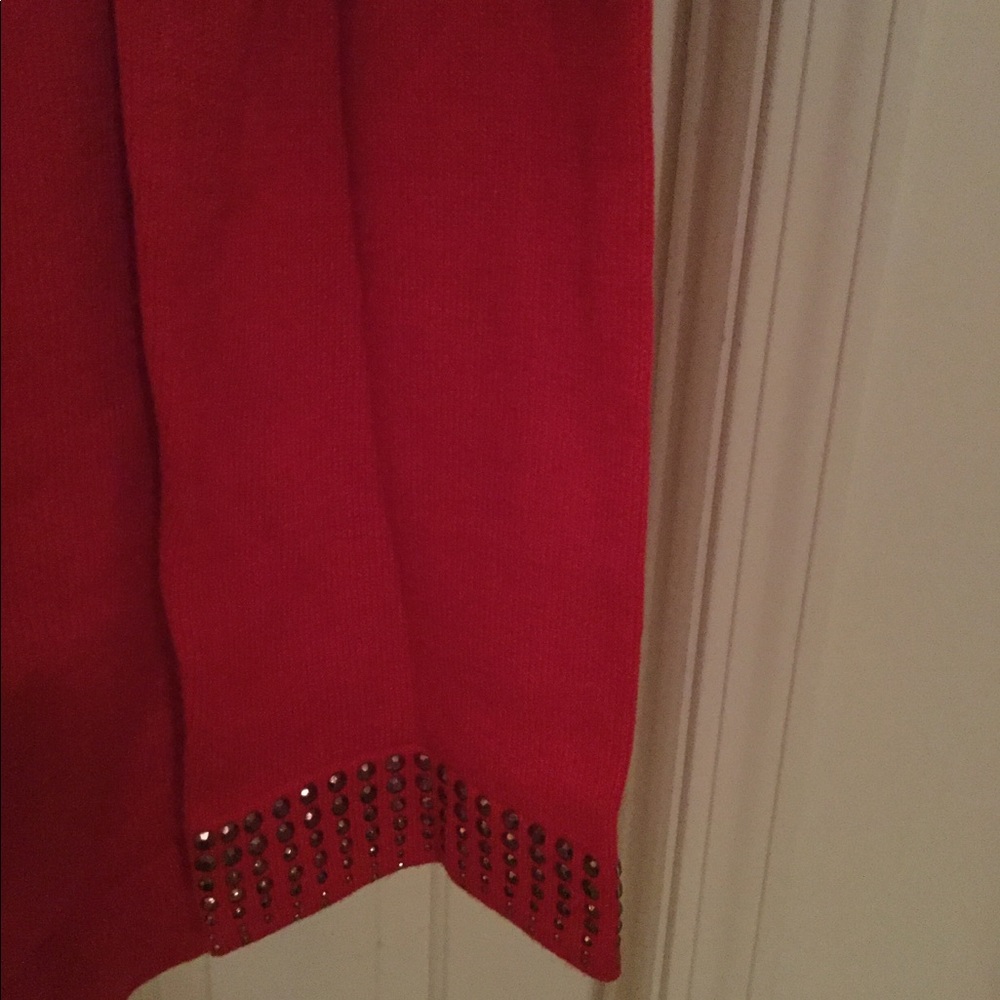 Red Embroidered Sweater - Picture 2 of 5